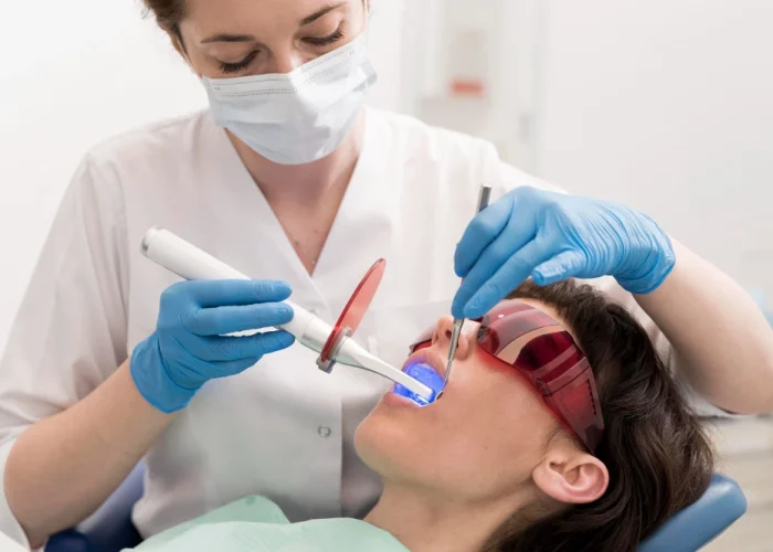 Benefits of Teeth Whitening: Quick Ways to a Brighter Smile